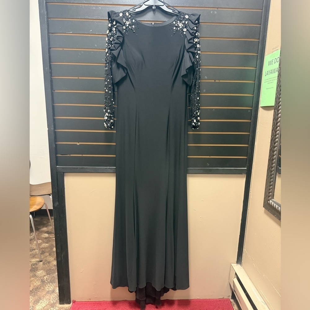 NWT JaniQue Black Beaded Formal Gown Pageant Gala Size 14